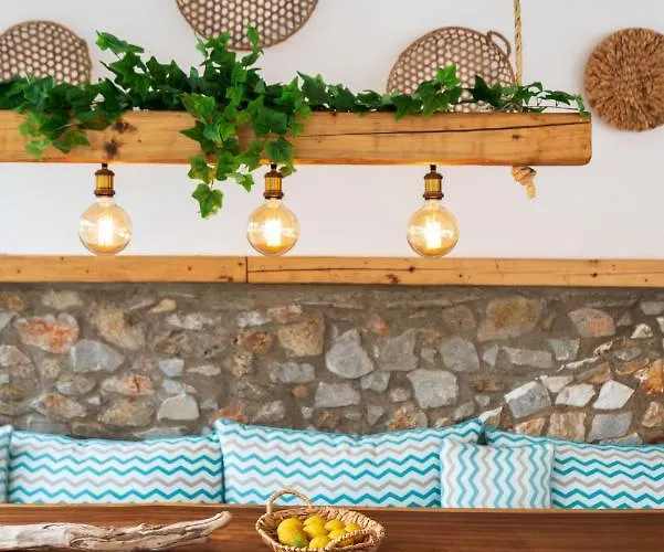 Almira Apartahotel 3*