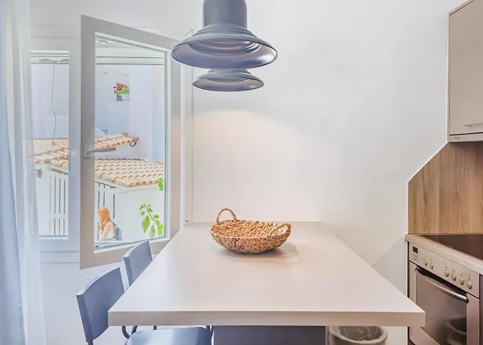 Apartahotel Almira Troulos