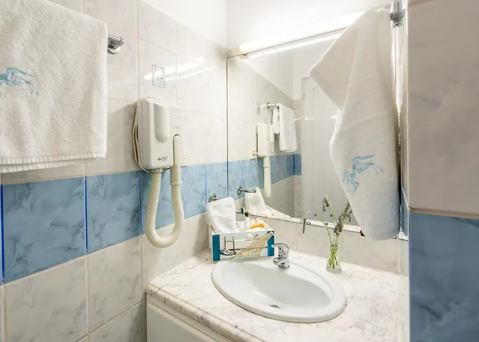 Apartahotel Almira 3*