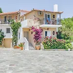 Lejlighedshotel Almira 3*