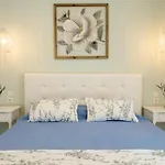 Lejlighedshotel Almira Troulos
